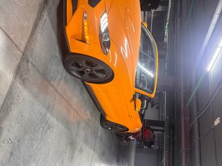 2017 Ford Mustang VI, жёлтый, 2500000 рублей, вид 3