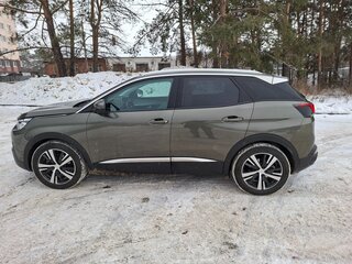 2020 Peugeot 3008 II, коричневый, 2450000 рублей, вид 2