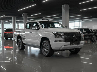 2025 Mitsubishi L200 VI, белый, 5450000 рублей, вид 2