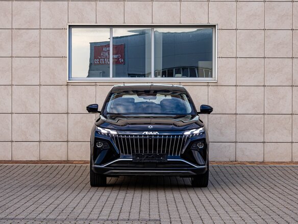 2025 Dongfeng Huge, чёрный - вид 1