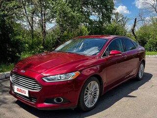 2015 Ford Fusion (North America) II, красный, 1450000 рублей, вид 1