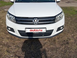 2015 Volkswagen Tiguan I Рестайлинг, белый, 1370000 рублей, вид 3