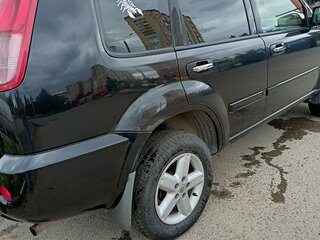 2006 Nissan X-Trail I Рестайлинг, чёрный, 600000 рублей, вид 3