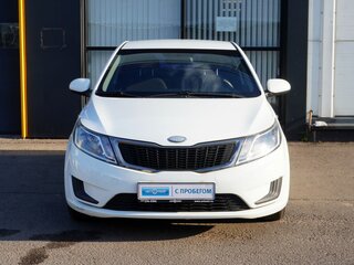 2013 Kia Rio III, белый, 728700 рублей, вид 2