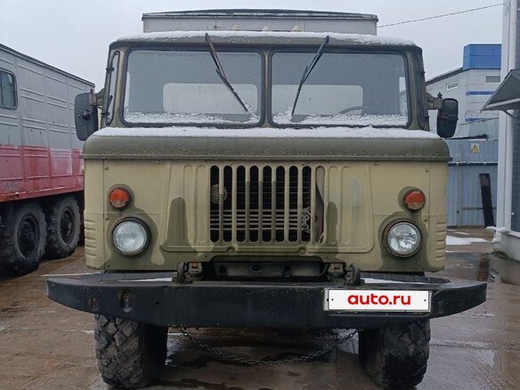 1990 ГАЗ 66, зелёный, 300000 рублей