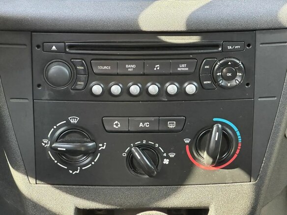 2007 Citroen C4 I, серый - вид 8