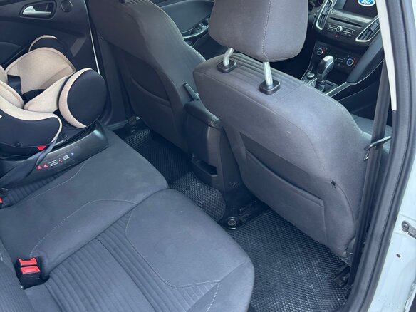 2017 Ford Focus III Рестайлинг, белый, 1290000 рублей - вид 7