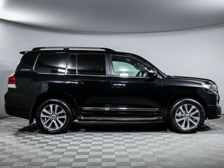 2017 Toyota Land Cruiser 200 Series Рестайлинг 2, чёрный, 7472000 рублей, вид 4