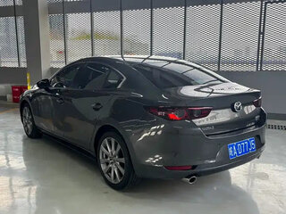 2022 Mazda 3 Axela IV (BP), серый, 1201700 рублей, вид 5
