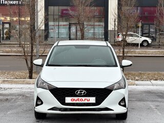 2020 Hyundai Solaris II Рестайлинг, белый, 1150000 рублей, вид 2