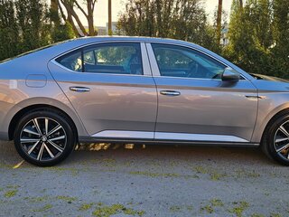 2025 Skoda Superb III Рестайлинг, серый, 2999000 рублей, вид 4