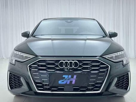 2022 Audi A3 35 TFSI IV (8Y), зелёный, 1666000 рублей, вид 2