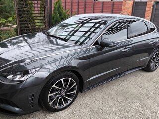 2021 Hyundai Sonata VIII (DN8), чёрный, 2645000 рублей, вид 2