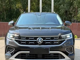 2023 Volkswagen Tayron I Рестайлинг, серый, 2715661 рублей, вид 2