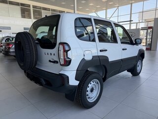 2026 Lada (ВАЗ) Niva Travel I Рестайлинг, белый, 1419000 рублей, вид 4