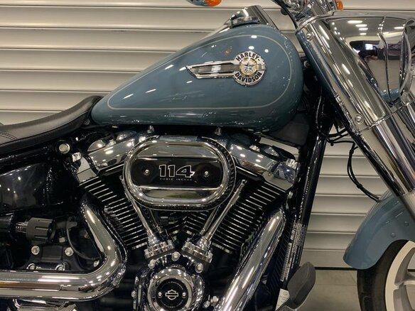 2024 Harley-Davidson Fat Boy, голубой, 2900000 рублей - вид 7