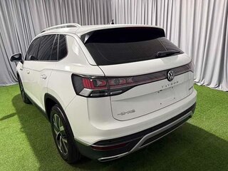 2023 Volkswagen Tayron I Рестайлинг, белый, 2000285 рублей, вид 4