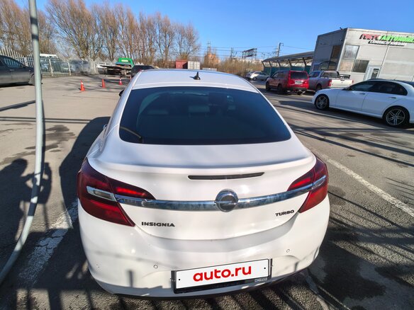 2014 Opel Insignia I Рестайлинг, белый, 930000 рублей - вид 4