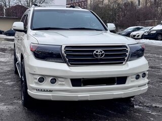 2014 Toyota Land Cruiser 200 Series Рестайлинг 1, белый, 3700000 рублей, вид 1