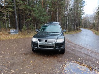 2008 Volkswagen Touareg I Рестайлинг, чёрный, 750000 рублей, вид 1