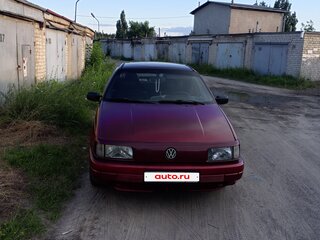 1989 Volkswagen Passat B3, красный, 70000 рублей, вид 3