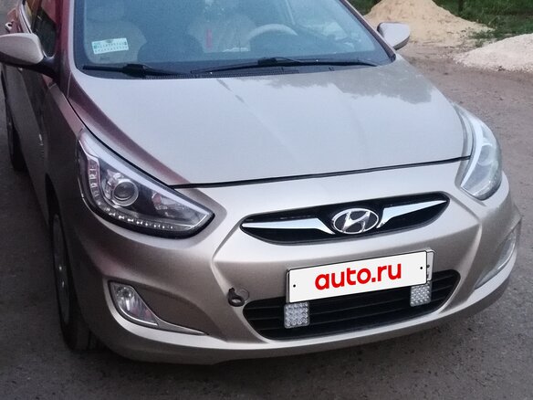 2013 Hyundai Solaris I, серый, 950000 рублей