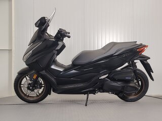 2025 Honda Forza, чёрный, 799000 рублей, вид 5