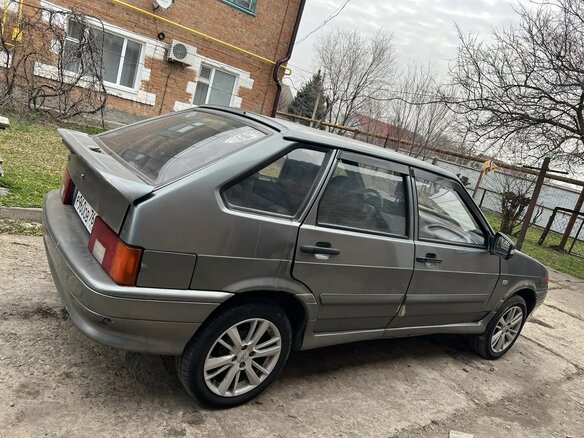 2011 Lada (ВАЗ) 2114, серый, 205000 рублей - вид 3