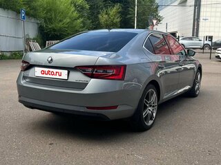 2018 Skoda Superb III, серый, 2100000 рублей, вид 5