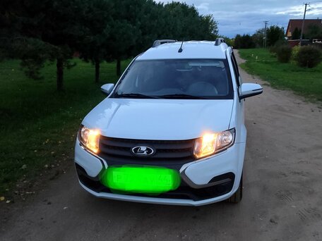 2024 Lada (ВАЗ) Largus I Рестайлинг, белый, 1210000 рублей, вид 2