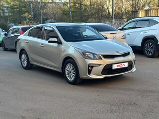 2018 Kia Rio IV, бежевый, 850000 рублей, вид 3