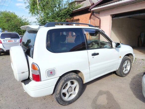 1997 Suzuki Escudo II, белый, 500000 рублей - вид 3