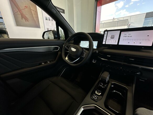 2026 Geely Okavango I Рестайлинг, синий, 4085990 рублей - вид 3