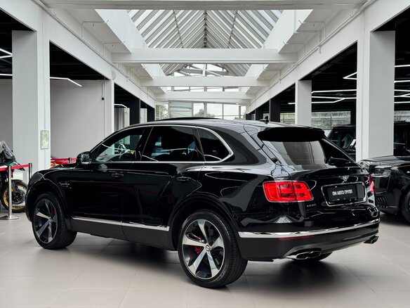 2019 Bentley Bentayga I, чёрный, 12950000 рублей - вид 13