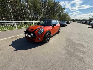 2019 Mini Hatch Cooper S III (F55/F56) Рестайлинг, оранжевый, 3050000 рублей, вид 2