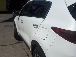 2021 Kia Sportage IV Рестайлинг, белый, 2700000 рублей, вид 5