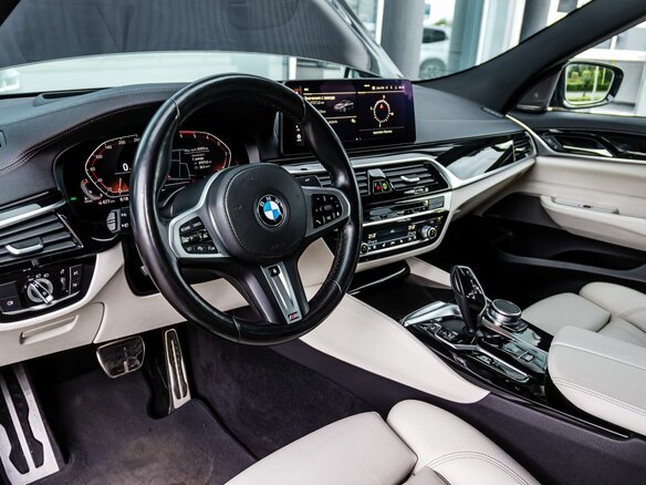 2020 BMW 6 серии Gran Turismo 630d xDrive IV (G32) Рестайлинг, чёрный, 5879900 рублей - вид 14