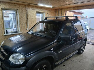2012 Chevrolet Niva I Рестайлинг, чёрный, 530000 рублей, вид 4