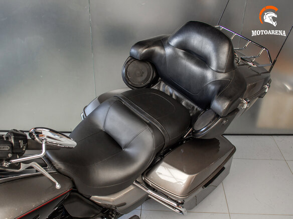 2015 Harley-Davidson Road Glide, серебристый, 1367307 рублей - вид 16