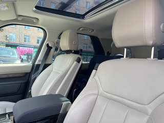 2018 Land Rover Discovery V, чёрный, 5400000 рублей, вид 3