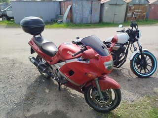 Kawasaki ZZR 400
