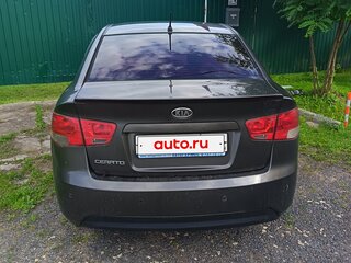 2011 Kia Cerato 6-speed II, коричневый, 440000 рублей, вид 5
