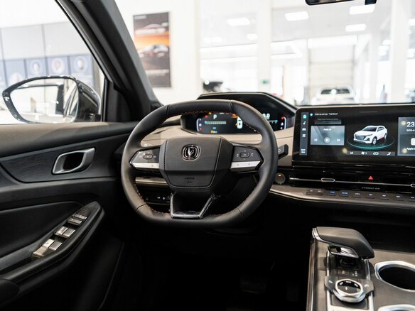 2026 Changan UNI-S I, серый, 3229900 рублей - вид 13