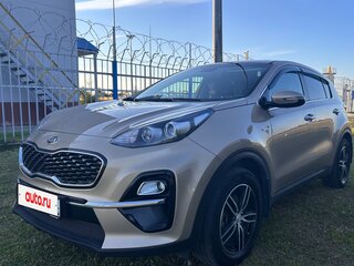 2018 Kia Sportage IV Рестайлинг, золотистый, 1900000 рублей, вид 3