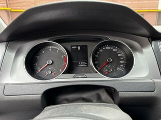 2013 Volkswagen Golf VII, серебристый, 730000 рублей, вид 5