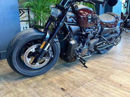 2021 Harley-Davidson Sportster S, пурпурный, 1450000 рублей, вид 5