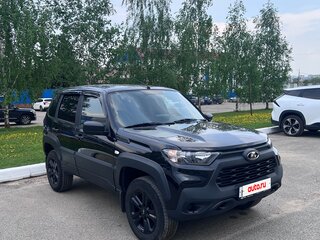 2024 Lada (ВАЗ) Niva Travel I, чёрный, 1350000 рублей, вид 1