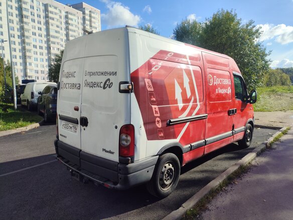 2008 Renault Master, красный, 585000 рублей - вид 4