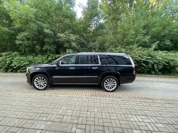 2020 Cadillac Escalade ESV IV, чёрный - вид 12