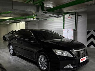 2012 Toyota Camry VII (XV50), чёрный, 1450000 рублей, вид 2